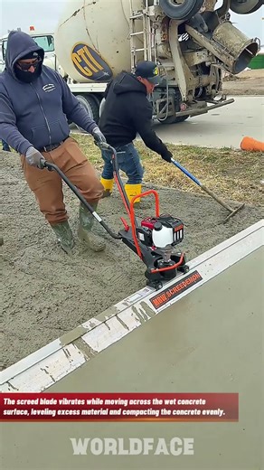 Concrete Leveling Process | Vibrating Screed Machine for Perfect Slabs