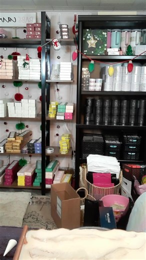 Lady of the Rings - Bomb Party Ruby Executive Manager on Reels