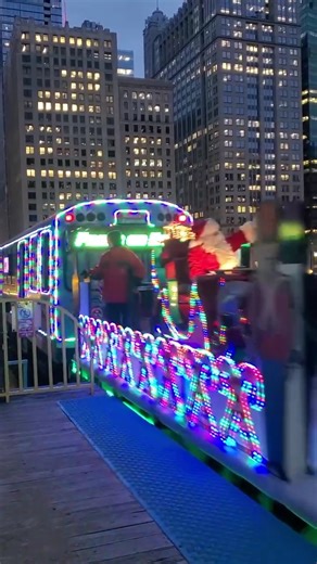 Starting next week, the Chicago Transit Authority's holiday trains and buses will start dashing through the snow once again. https://www.audacy.com/wbbm780/news/local/cta-holiday-train-and-bus-return-next-week-full-schedules | WBBM Newsradio