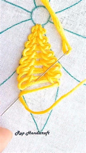 Basic Stitch Tutorial🌸 Double Chain Stitch Flower Hand Embroidery for Beginners 2 #ruphandicraft