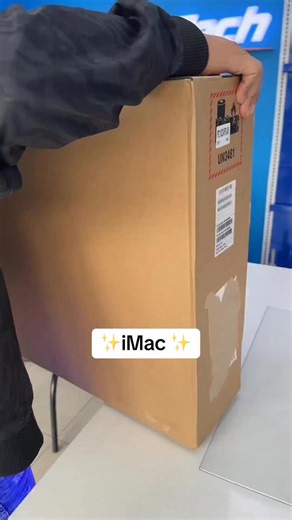 PremiumTech | Laptops, impresoras, JBL, Apple on Instagram: "#imac #unboxing #premiumtech_ec #guayaquil_ecuador"