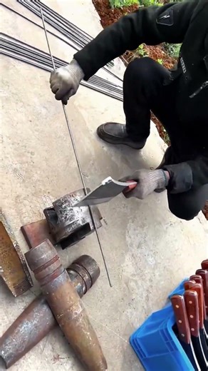 Heavy duty knife cutting steel bar test process #metal #testing