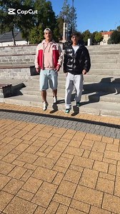 4.6K views · 16 reactions | A TELJES CIKK: https://tinyurl.com/5674jce5 Nemcsak a labdával, hanem a rímekkel is jól bánik a K(h)öd nevű formáció Derecskéről. #derecske #rapper #xfaktor | Hajdú Online | Facebook