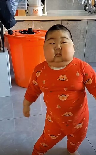 Funny and Cute Baby Dancing Videos Compilation