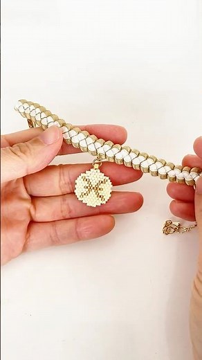 リボンとビーズモチーフで作るブレスレット【ハンドメイド】 #shorts #ハンドメイドアクセサリー #ハンドメイド #リボン #ビーズ #星座 #ブレスレット