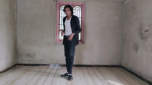8.9K views · 422 reactions | Michael jackson dangerous footwork tutorial #tutorial #michaeljackson #kmjsimson | KanyaKumari Michael Jackson | Facebook