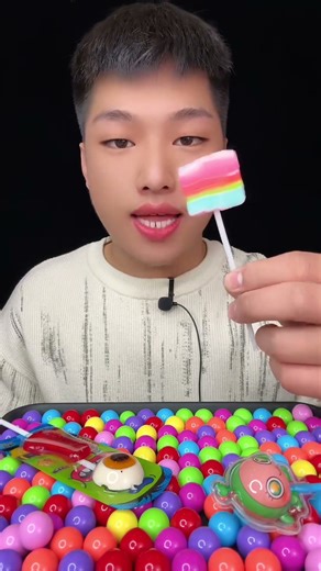ASMR CANDY 🍭🌈🎉🍫 Eating Sounds Series 💙#asmr #mukbang #candy #satisfying