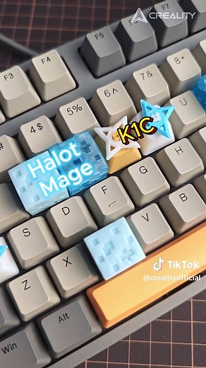 Wanna upgrade your keycaps? Use resin and fdm printer to create your own style keycaps! Printer: HALOT MAGE & K1C Model: keycaps Designer: ellienn #diy #3d #keyboard #star #fyp #funnyvideo #viral_video