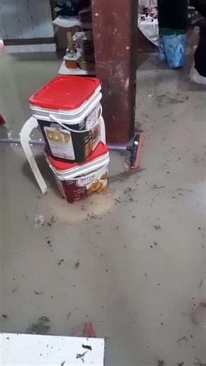 'Mom, I thought it was only going to rain': Child cries as house floods in Manaus.