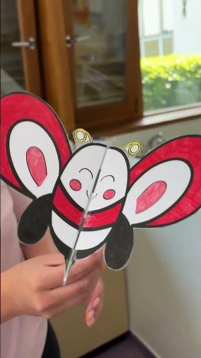 Build-a-Bee 3D Paper Craft | Primary Classroom Display Idea for World Bee Day