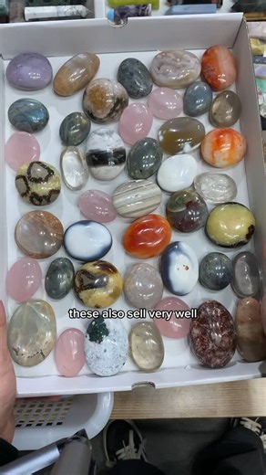 New9 Crystals (simmon.crystalwholesale) on Instagram: "“Start A Crystal Shop” package is now available🔥do you want to start a crystal small business? #crystalwholesaler #crystaldealer #crystalsmallbusiness"