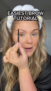 Easiest brow tutorial for natural looking filled in brows #makeup #makeuptutorial #makeuptips | Kelly Strack