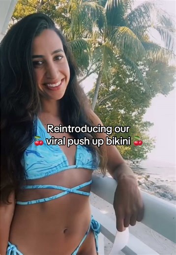 Just in time for spring break 🤭 #pushupbikini #upyourcup #trianglebikini