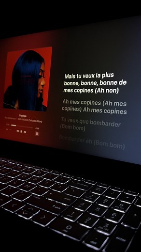 Copines - Aya Nakamura | Paroles et Challenge