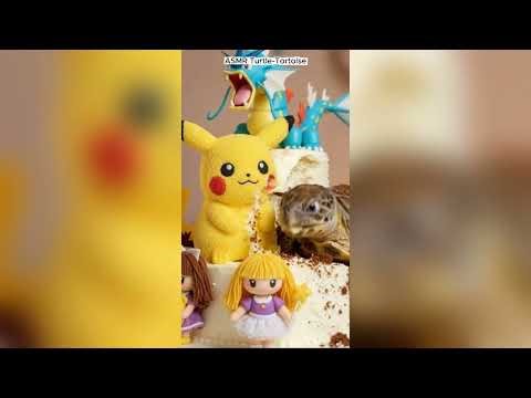 GIANT TORTOISE EATS SQUID GAME AND POKÉMON 💥🐢 #Crunchy #Satisfying #Shorts