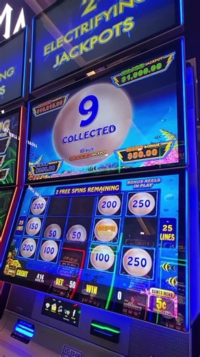 Magic Pearl Hold and Spin BACK TO BACK WINS #slots #gambling #money