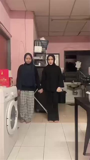 @account not found BAHAHAHAGAHA plss jangan kecam graphic baca kat komen tu saya ada bagitahu kenapa #fyppppppppppppppppppppppp #kacip4life