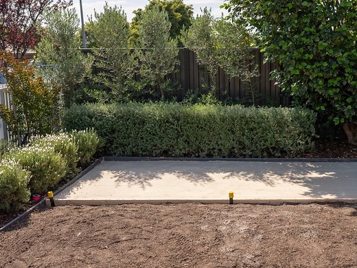 How To Lay a Base For Pavers - Bunnings Australia