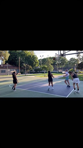 Kayla Ward on Instagram: "As they would say in Venice… “million dollar move, EBT finish!” 😂😂😂 I miss shots occasionally lol"