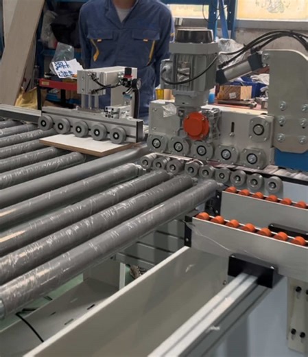 Efficient Edge Banding with Automatic Machines