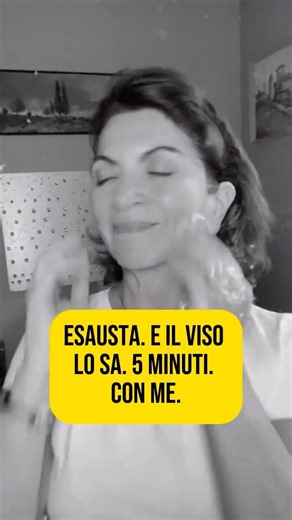 Sei Esausta? Il tuo Viso lo sa. Accendilo in 5 Minuti.