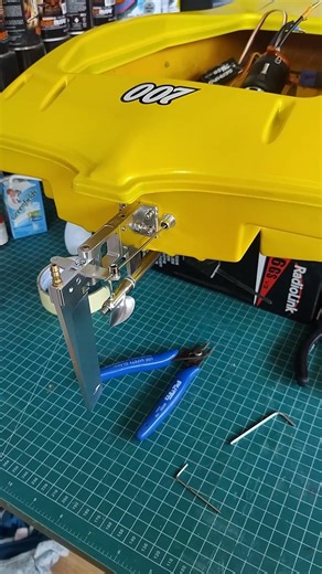 Control Servo Rudder RC Boat Catamaran #diyrcboat #rcboatbatam