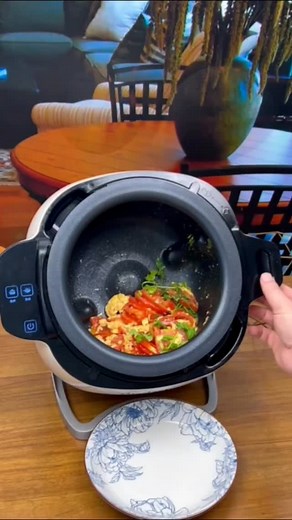 Tech Unboxing & Reviews on Instagram: "Easy Cooking Gadget.. Smart Coock in 2 minutes... Like❣️ comments📋 Share📤 . #cooking #cooker #kitchengadget #amazon #amazonfinds #amazonfind #amazonmusthave #amazonmusthaves #amazongadgets #founditonamazon #amazonhack #musthave #TikTokMadeMeBuyIt #gadgets #gadgetstore #gadgetshop #homegadget #homegadgets #gadgetslover #usashopping #onlineshopping #onlineshoppingstore #unboxing #unboxings #unboxingvideos #unboxingreels #unboxingdude #techunboxing #techunbo