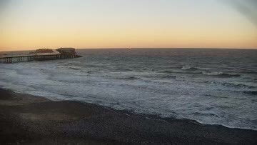 Cromer Pier Surf Report, Surf Forecast and Surf Cam - Surfline