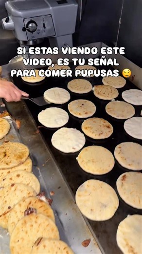 SI ESTÁS VIENDO ESTE VIDEO, ES TU SEÑAL PARA COMER PUPUSAS 🤤 . . 📍16502 S MAIN ST. GARDENA CA ⏰MON-SAT 7AM-8PM ⏰SUN 8AM-4PM ☎️310-515-0107 🚚 UBER EATS POSTMATES GRUBHUB . . #gardena #pupusas #elsalvador #salvadorian #abc7eyewitness #tamalessalvadoreñosdepollo | Los Cheros Pupuseria