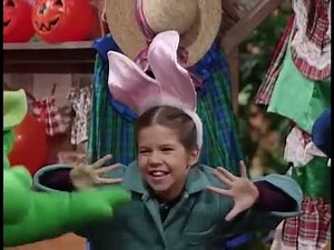 Barney - Barney's Halloween Party (Intro) (Season 3 Version)