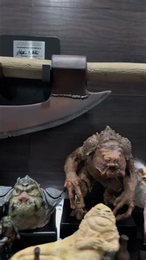 Giant Star Wars Axe Prop! #starwars #returnofthejedi