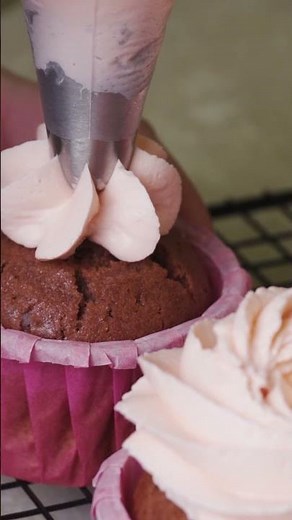 Beautiful Pink Cupcake Decoration | Satisfying Dessert Art