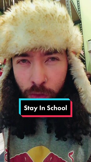 #stitch with @moose_0 the more ya know #house #sherlockholmes #home #themoreyouknow #nerd #geek #funfact #fact #facts #books #rdj #marvel #fml #lol