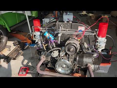 1641 with Empi 40K dual carburetors & Gene Berg Kadron linkage