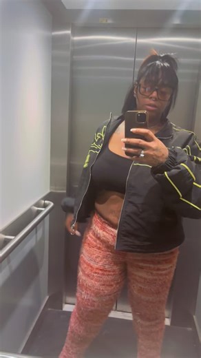 When ur friends get u fu%ked up I didn’t write this in the schedule 🤣 @demdemzx0