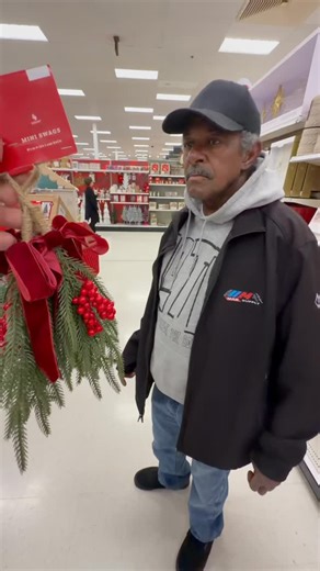 Youssiff Boudib on Instagram: "Under the mistletoe 🤣🤣"