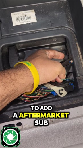 JP's Audio LLC Sharing Car Audio Knowledge 1 Video At A Time on Instagram: "Let's see where the factory amplifier is in this chevy Silverado so we can get these speaker wires for our line output converter so we can install a aftermarket amp and sub to this factory BLOWS🫣 I MEAN Bose system ✅️CHECK OUT MY PROFILE✅️ 📚 Car Audio Help Ebook Now Available 📽 Quality BASS Demos-JPSAUDIO08 📽 Car Audio Help-JPTHEINSTALLGUY 🔊 Tezla Audio Dealer 🔊 SMD Accessories Dealer #jpsaudio #jps_audio #caraudio