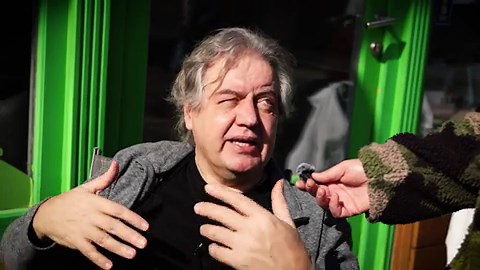 Penészes kenyér, lejárt vagdalt, lében úszó húscafatok – újabb budai kerületben tört ki a menzabalhé | 24.hu