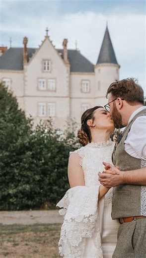 Marie Marry Me • Photography & Videography on Instagram: "Feeling both nostalgic and excited at the same time 💗 How much I missed you Angel, Dick, Arthur and Dorothy, and your wonderful home! 🥹🥰 Who else’s celebrating that @thestrawbridgefamily is back? 😍🙌🏻🥰 This is the wedding of Segolène & Ross, one of the last weddings we did at the Chateau 🥰 . 🤍 @segi25 @ross_ewing 🤍 @escape.to.the.chateau @shanydesignstudio @rtfkt @nadiaharpermua @mossbros @josephcheaney @libertylondon . . #french