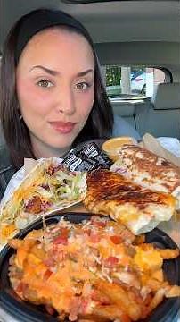 TRYING TACO BELL’S NEW MENU ITEMS #shorts