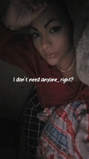 Hyper-independence forms when you grew up with people who were inconsistent, dismissive, unstable, or outright unsafe. You learned early on: “Relying on people gets me hurt.” So your nervous system built a shield around you, one that looks like strength, but is really self-protection in disguise. Signs of hyper-independence: • never asking for help • feeling uneasy when someone tries to support you • shutting down emotionally • doing everything alone because “it’s easier” • burning out but prete