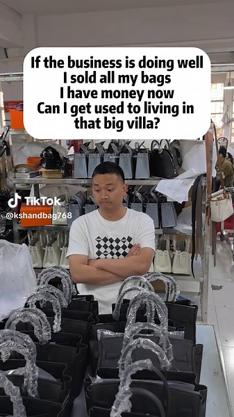 My sole purpose is to show off that I have many bags.#bags #handbag #fyp #factory #china