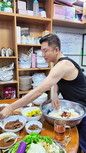 ဖခင်နဲ့တူသော ယောင်္ကျား ❤️#myatthuthu #မြတ်သူသူ #ကြာညိုကြည် #လှိုင်းလေကြားကပန်းရွှေကြာ