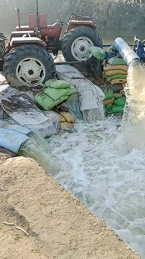 610K views · 7.1K reactions | Heavy work . . . . . . . . . . . . . . . . . #tractor #agriculture #johndeere #farming #farm #farmer #fendt #newholland #farmlife #tractors #traktor #landwirtschaft #masseyferguson #tractorlife #claas #farmers #caseih #agro #harvest #agricultura #agri #jattlife #ford #swaraj #r #case #tractorlove #punjabi #nature #punjab | Dara Autos Rawalpindi Fiat Tractors dealership | Facebook