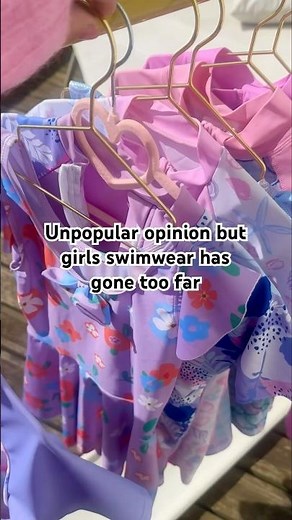 Girls swimwear outfit inspo for kids swimming lessons and beachwear #kidsfashion #girlmom