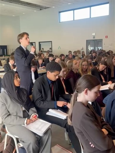 Virga Jessecollege Hasselt bovenbouw on Reels