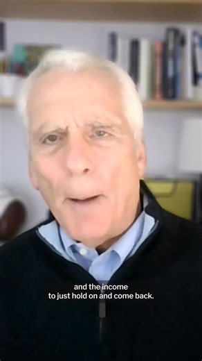 What happens if the AI bubble bursts? Economist Jared Bernstein explains that while investors would take the initial financial hit, the poor are disproportionately affected by economic downturns. Watch the full interview here: https://foreignpolicy.com/2025/10/28/ai-economy-boom-bubble/ | Foreign Policy