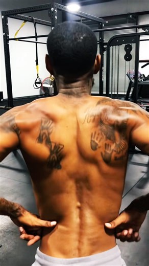 How to build a strong back!#bodybuilding #motivation #muscle #fitness #fitnessjourney #backworkout