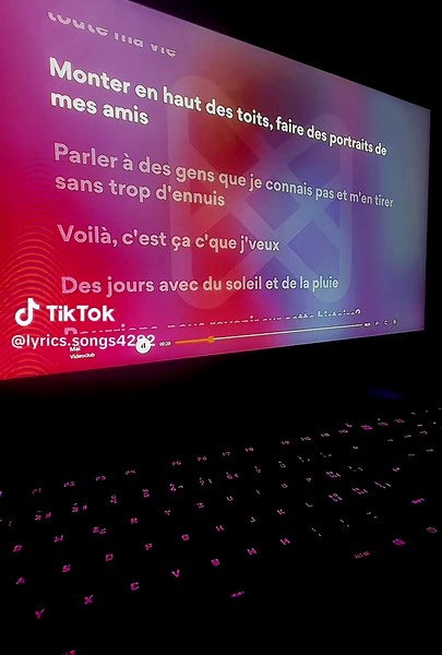 Mai ; videoclub #mai #frenchsong #songs #musics #lyrics