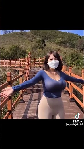 韓国巨乳美女による乳揺れ祭り‼️